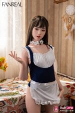 FANREAL-153B-molly-ros-fair-03-0-0