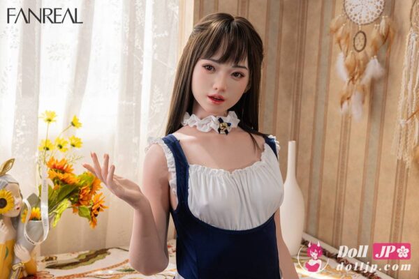 FANREAL-153B-molly-ros-fair-03-12