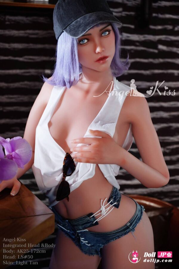 AngelKiss-Doll-172cm-5ft8-B-cup-Silicone-Sex-Doll-Darlene-Carnegie-All-in-one-001