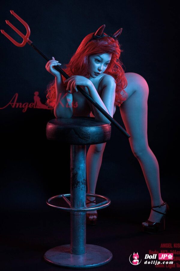 AngelKiss-Doll-164cm-5ft5-H-cup-Silicone-Sex-Doll-Jennifer-Browning-010