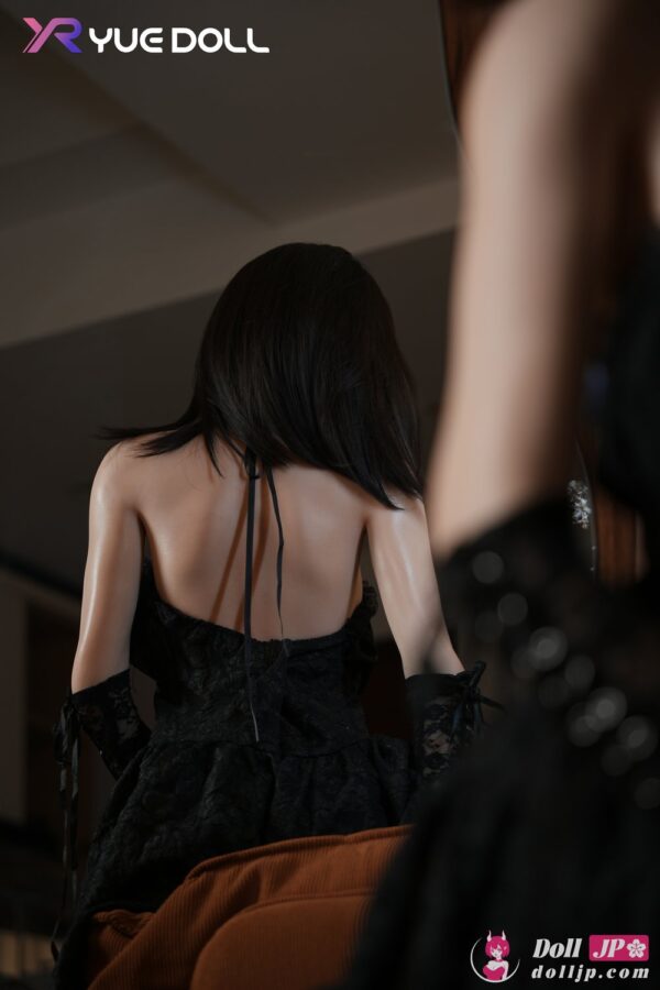 Seamless-Neck-Silicone-Sex-Doll-Yue-Lolis-1-150cm-B-cup-08