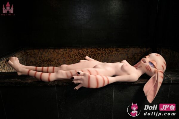 Alien-Monster-Full-Silicone-Dolls-Castle-Veloura-160cm-B-cup-08