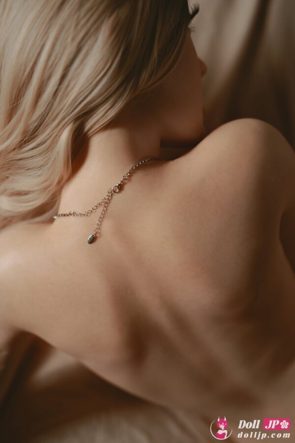 Seamless-Neck-Silicone-Sex-Doll-Yue-Miya-165cm-F-cup-27