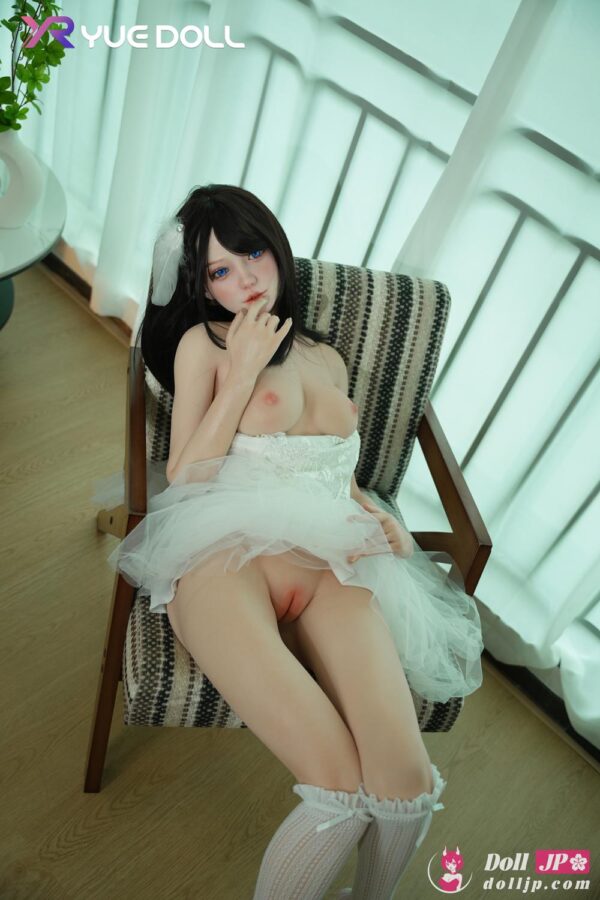 Seamless-Neck-Silicone-Sex-Doll-Yue-Lolis-2-150cm-B-cup-12