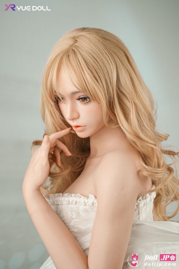 Seamless-Neck-Silicone-Sex-Doll-Yue-Aurora-2-158cm-F-cup-08
